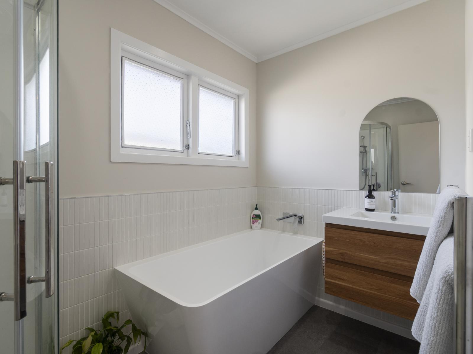 18 Tararua Terrace, Cloverlea