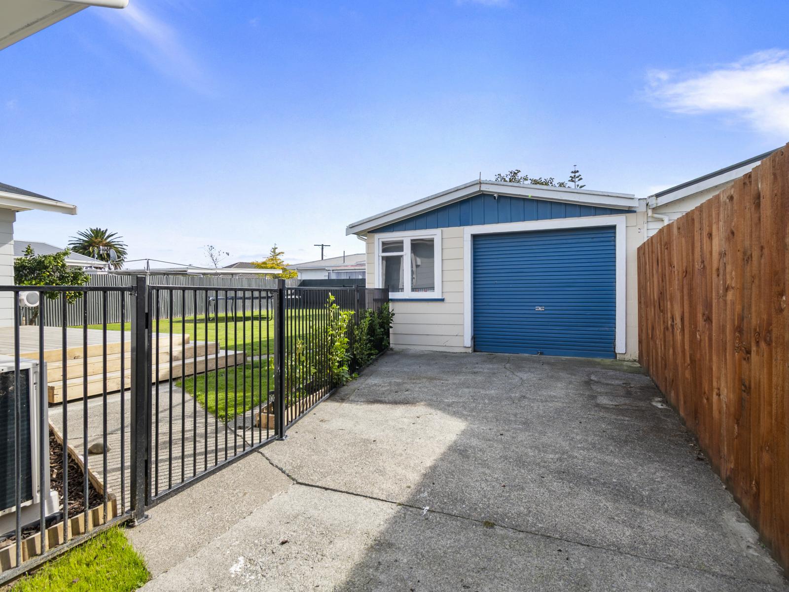 18 Tararua Terrace, Cloverlea