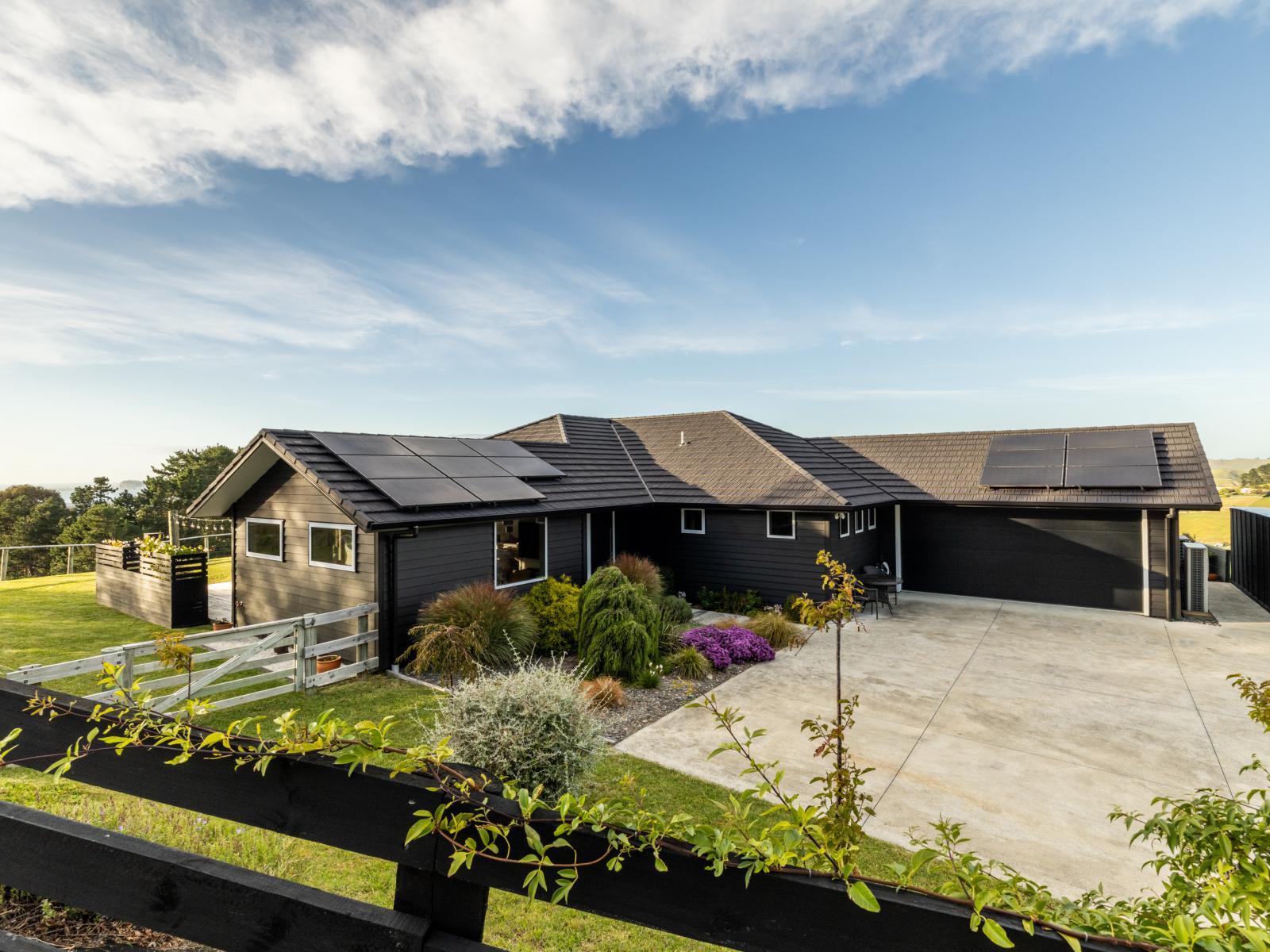 204 Eskridge Drive, Bay View