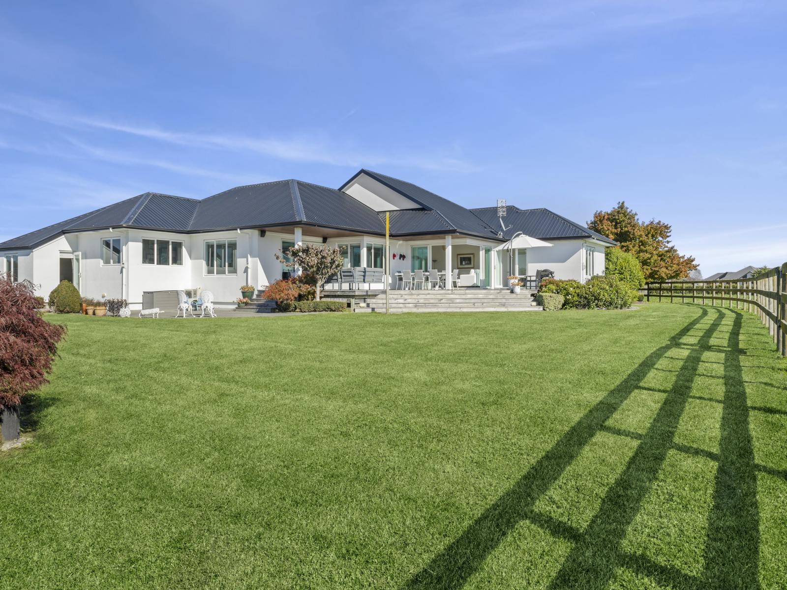 397 Grasslands Drive, Cambridge