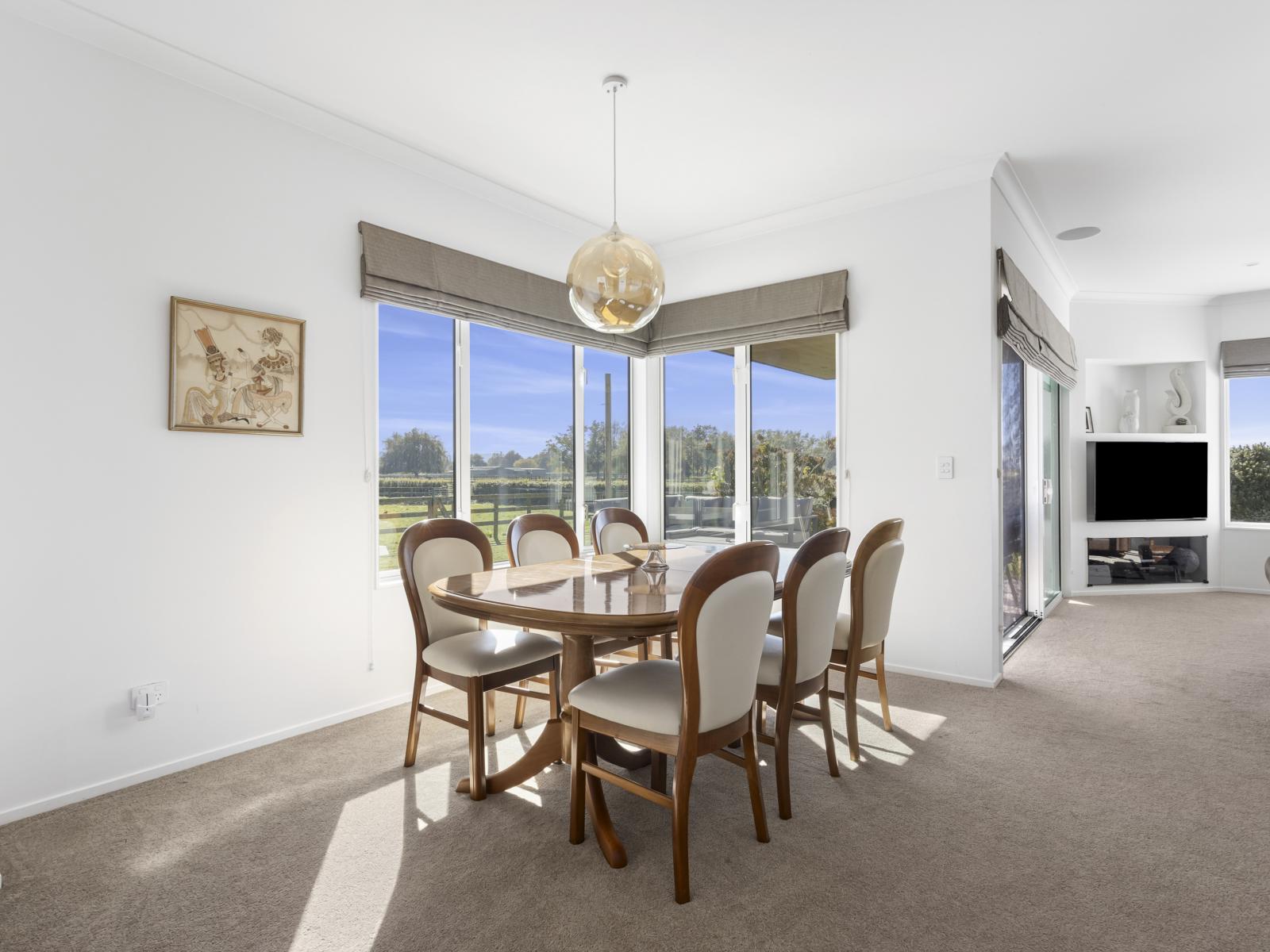 397 Grasslands Drive, Cambridge