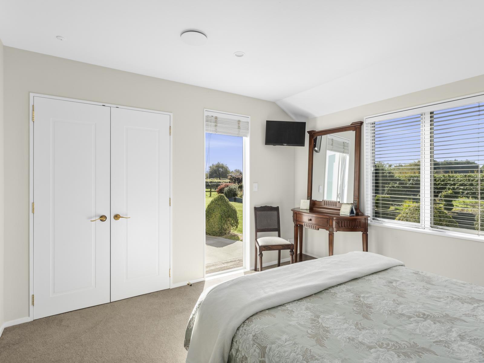 397 Grasslands Drive, Cambridge
