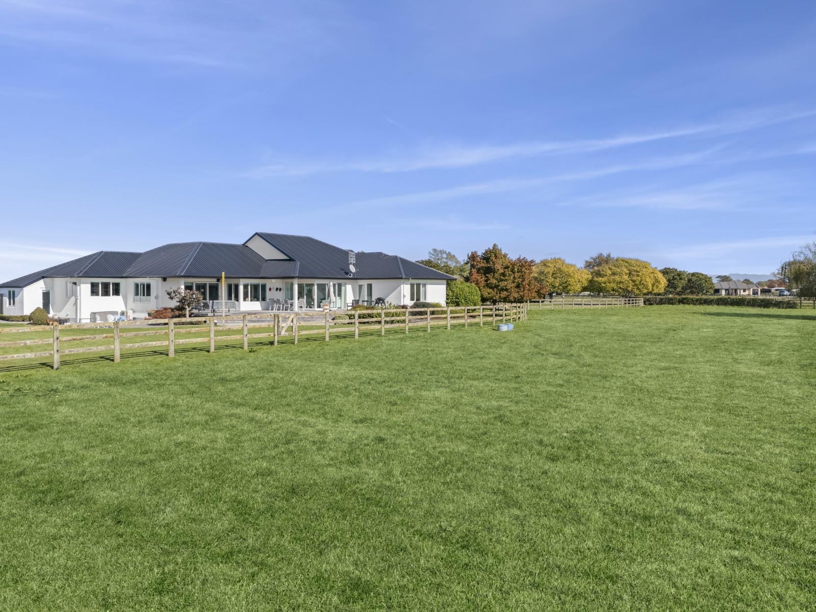 397 Grasslands Drive, Cambridge