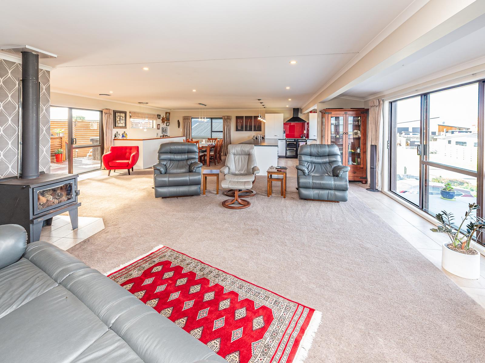10 Okiwa Terrace, Waiinu Beach