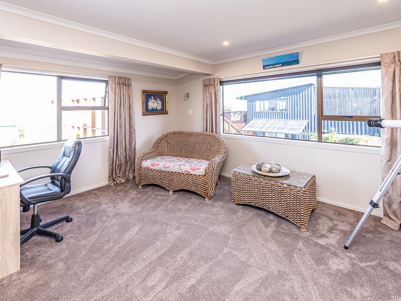 10 Okiwa Terrace, Waiinu Beach