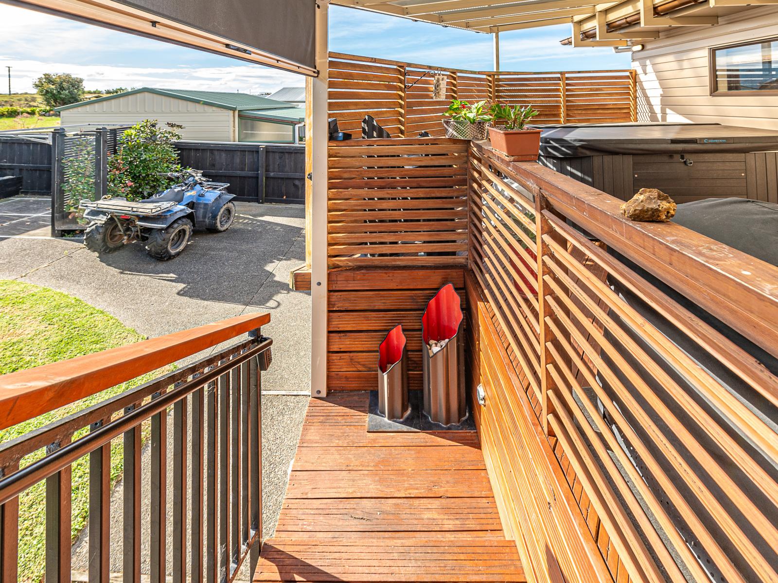 10 Okiwa Terrace, Waiinu Beach