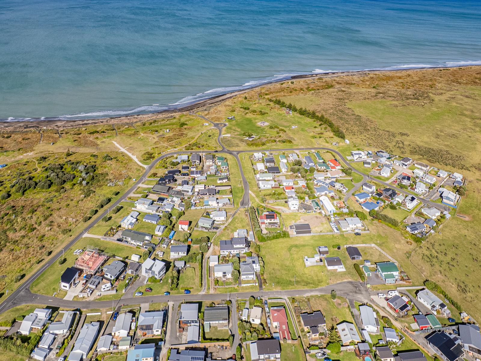 10 Okiwa Terrace, Waiinu Beach