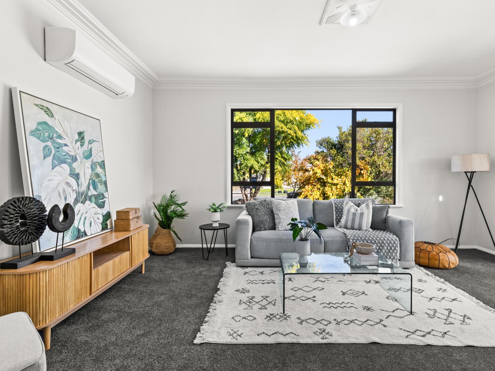 908B Outram Road, Akina