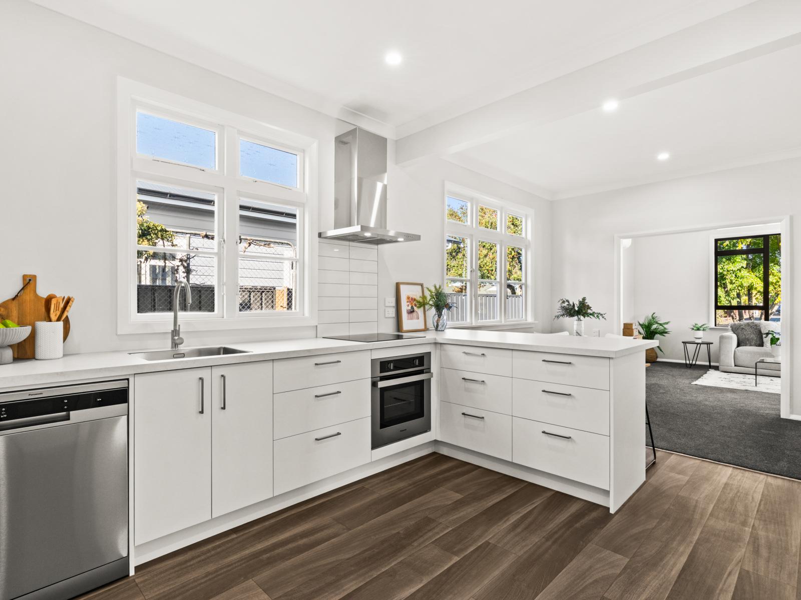 908B Outram Road, Akina
