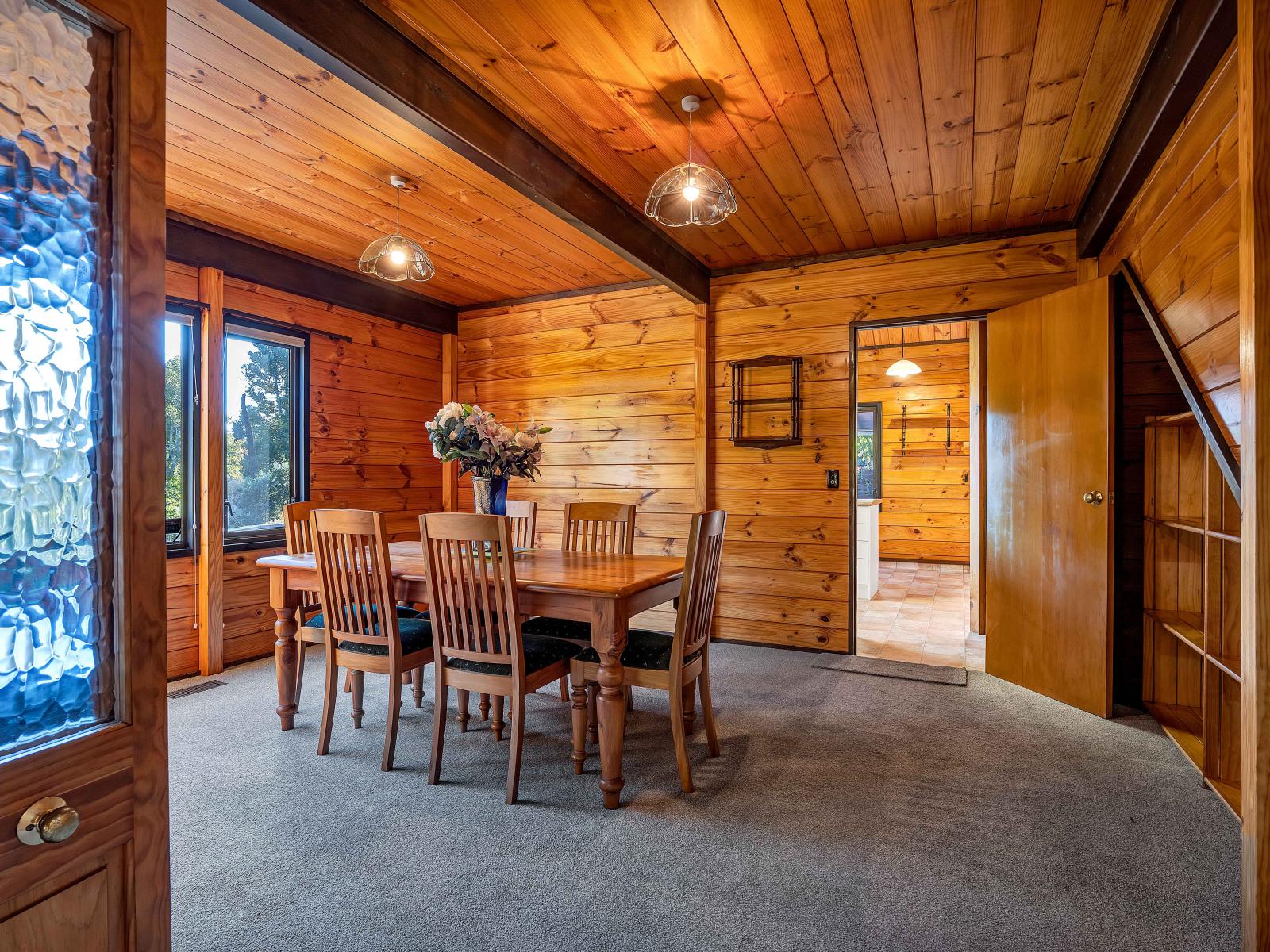 21b Sequoia Grove, Merrilands