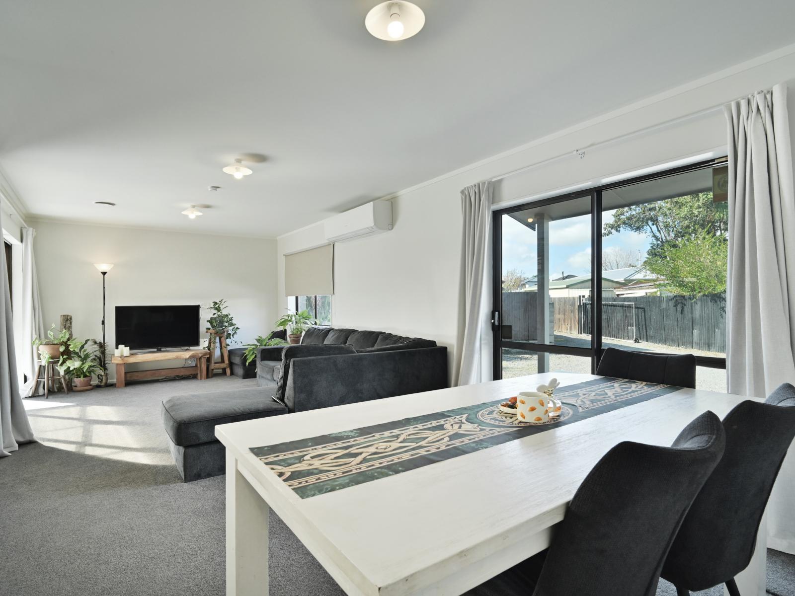 917 Collinge Road, Mayfair