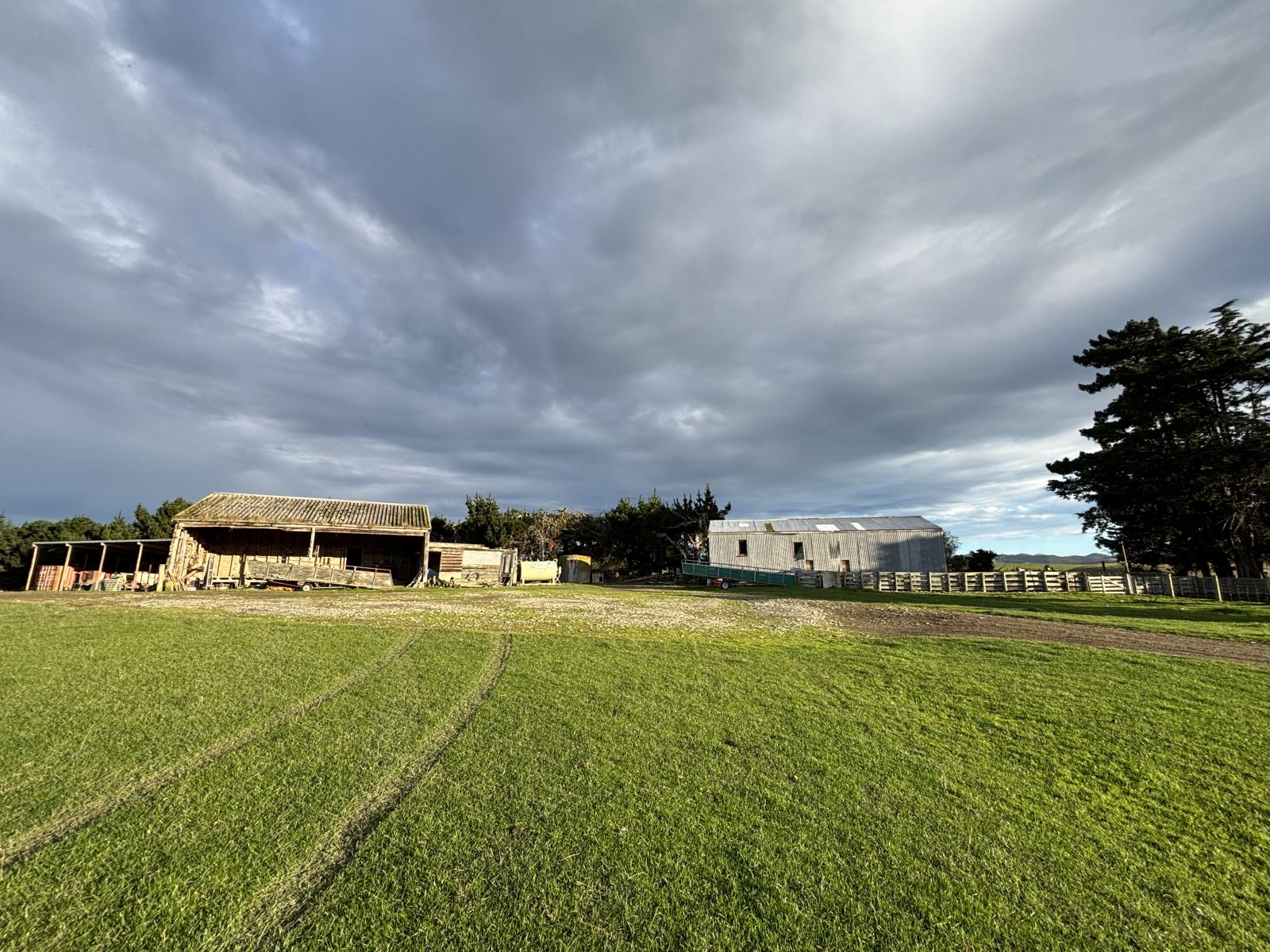 2866 Herbert-Hampden Road, Hampden