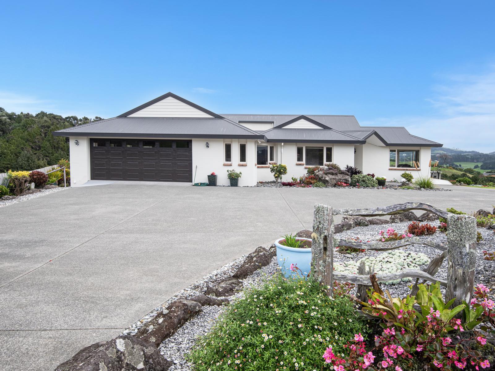 46 Erskine Road, Maunu