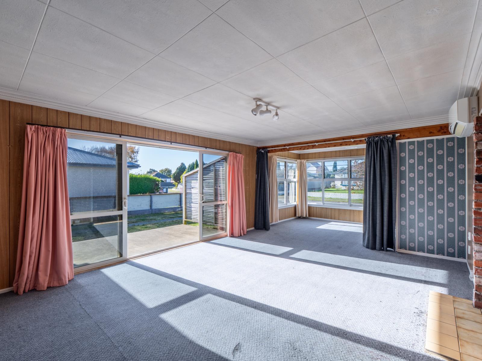 22 Adamson Crescent, Glengarry