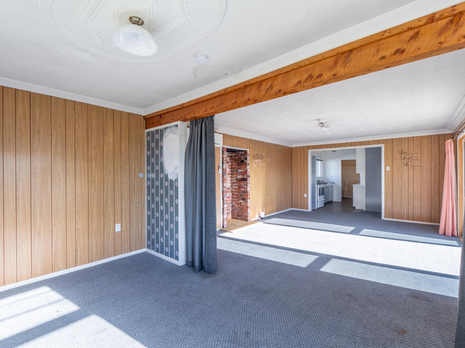 22 Adamson Crescent, Glengarry