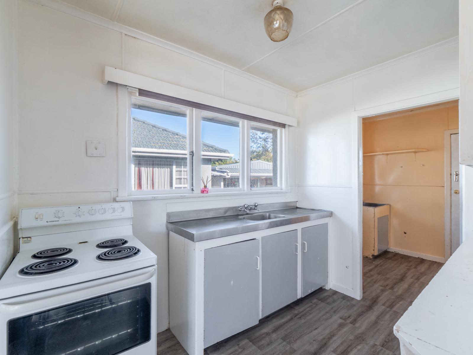 22 Adamson Crescent, Glengarry