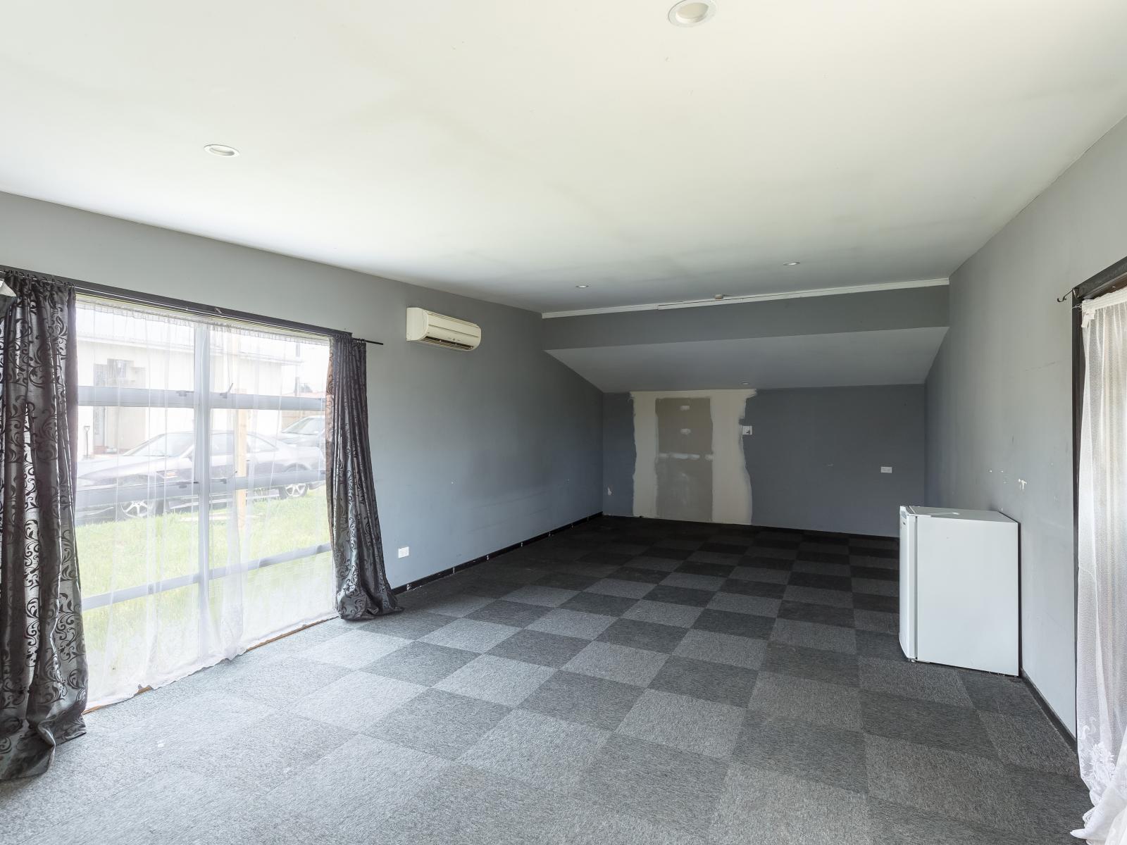 50 River Road, Masterton