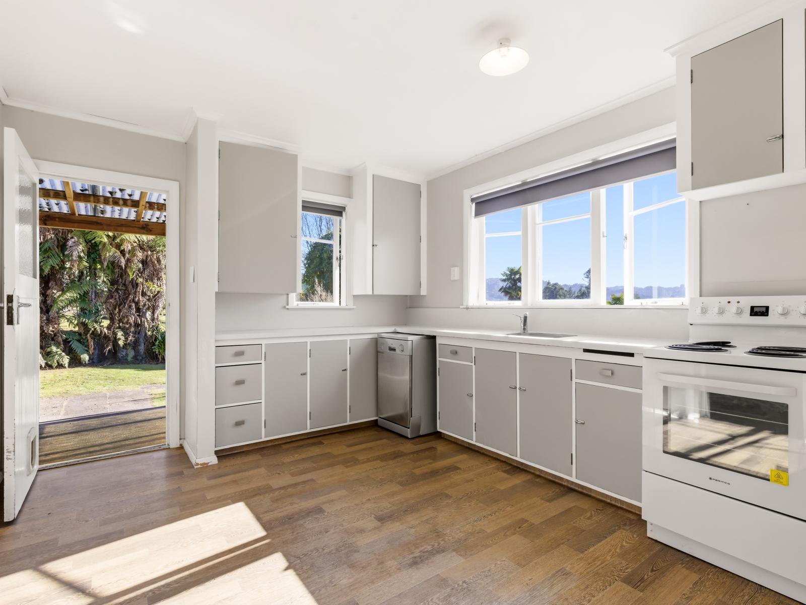 16 Tarrangower Avenue, Taumarunui