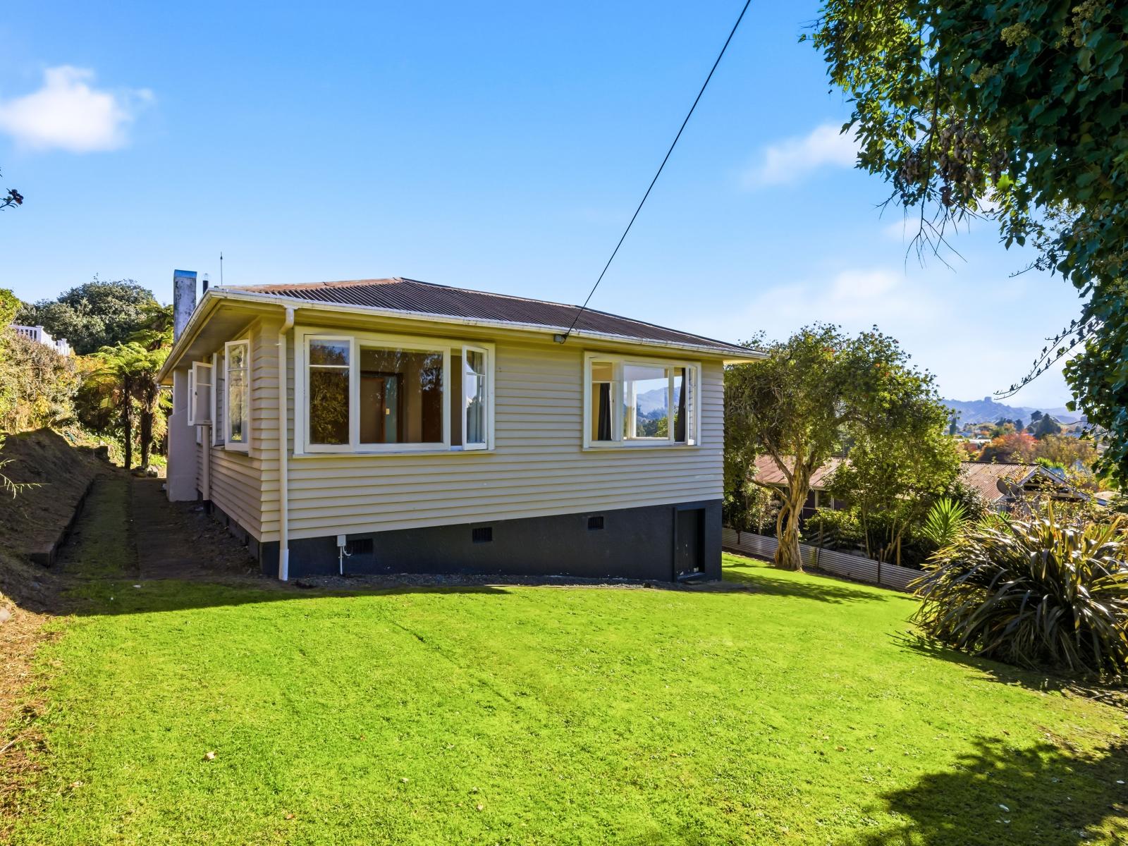16 Tarrangower Avenue, Taumarunui