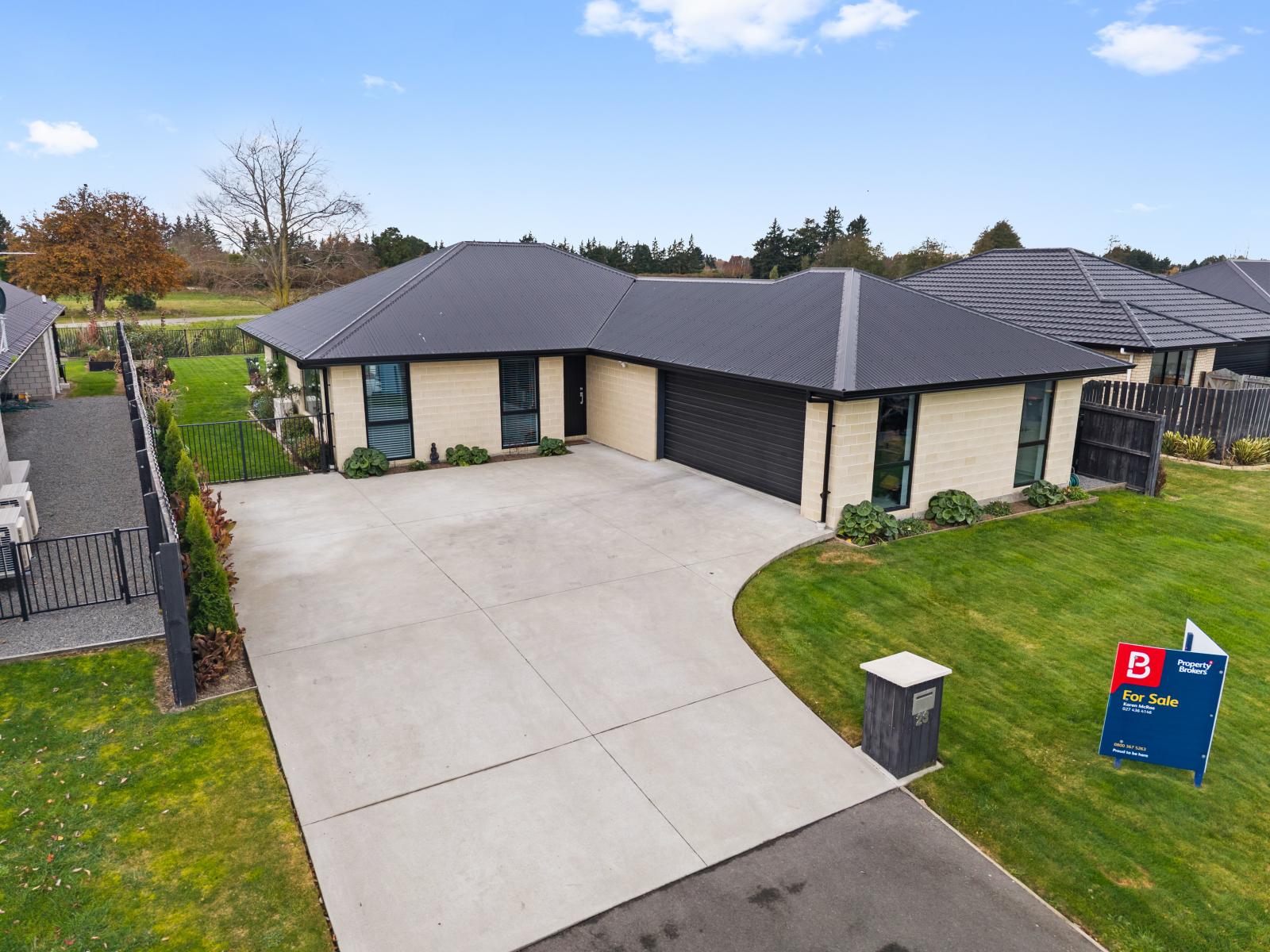 23 Redhaven Rise, Netherby