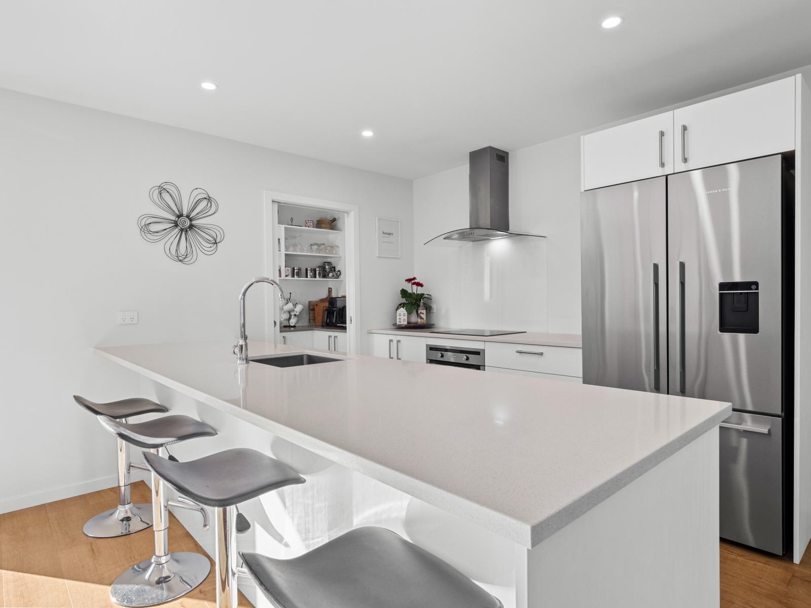 23 Redhaven Rise, Netherby