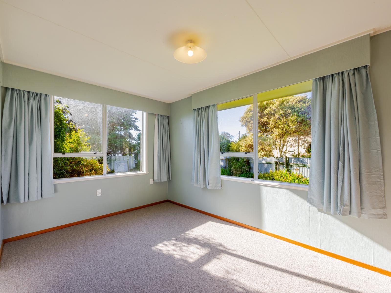 14 McLean Terrace, Waipukurau
