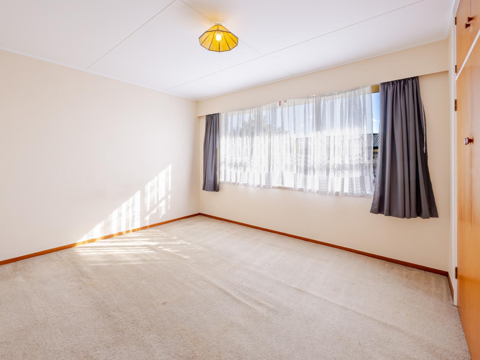 14 McLean Terrace, Waipukurau