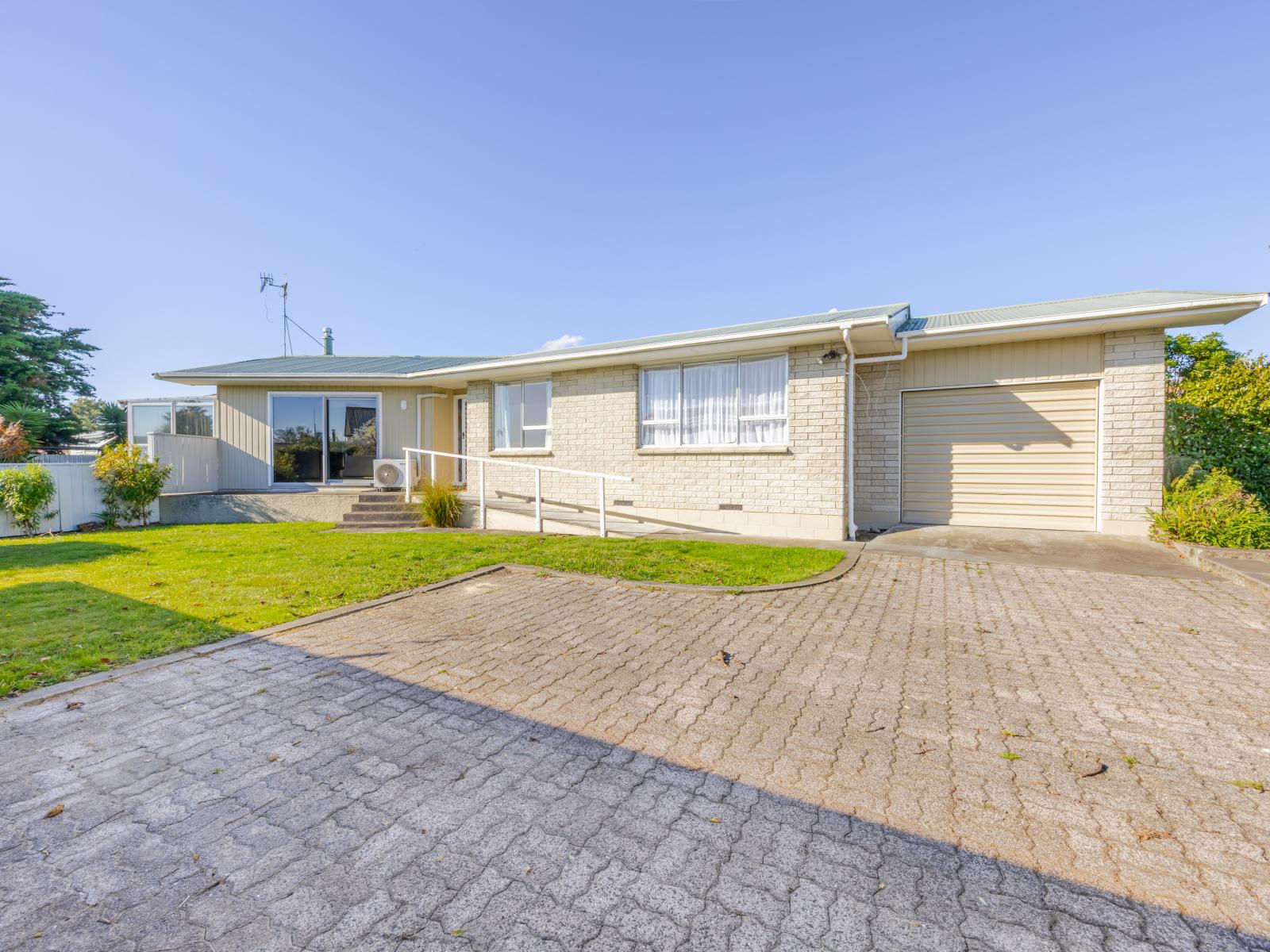 14 McLean Terrace, Waipukurau
