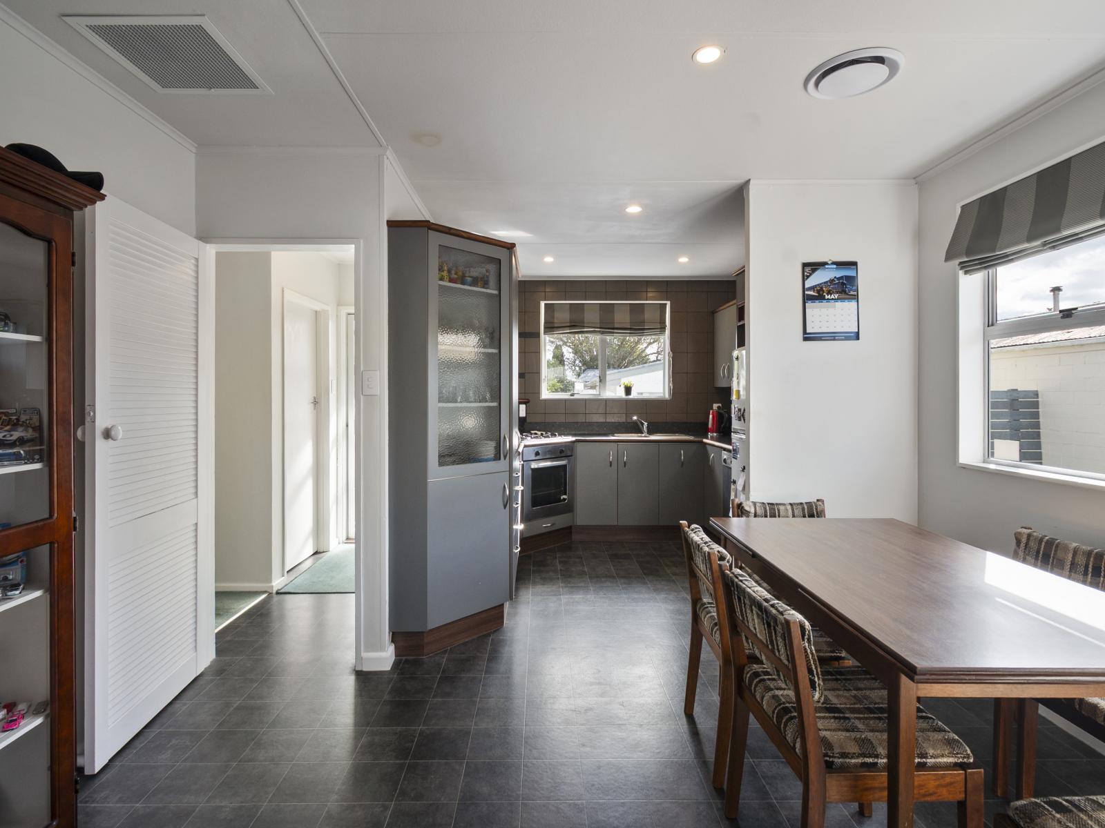 14 Dampier Avenue, Awapuni