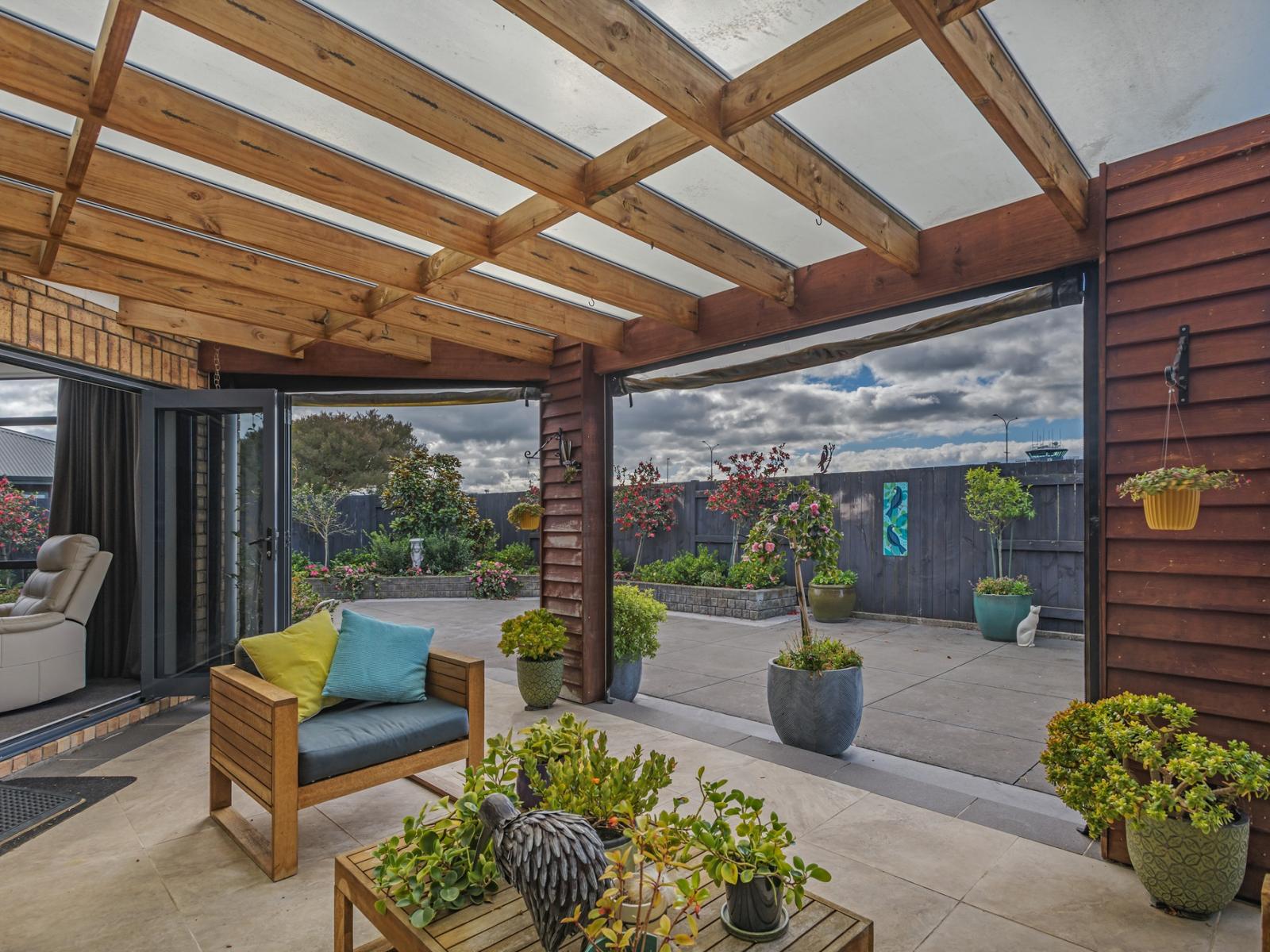 8 Crabapple Close, Milson