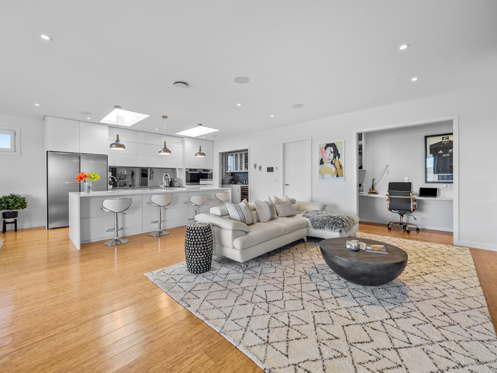 4 Waterton Point, Huntingdon