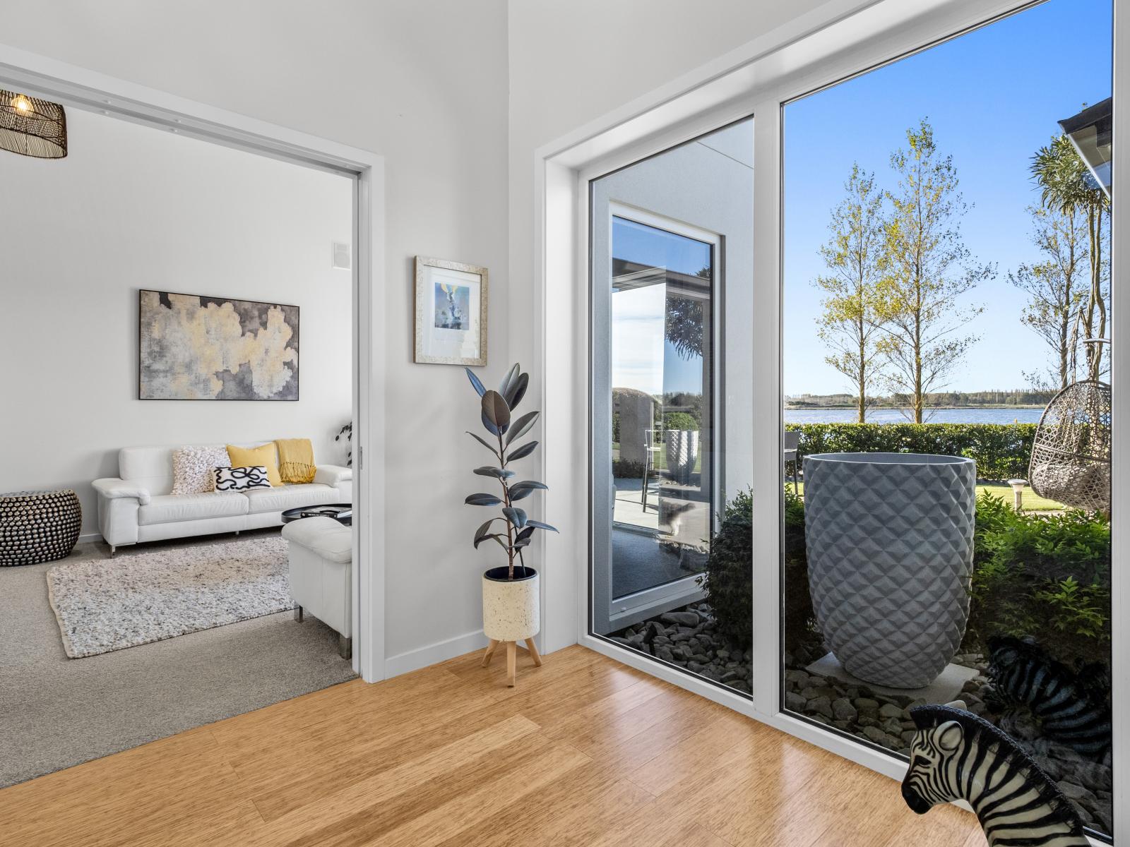 4 Waterton Point, Huntingdon