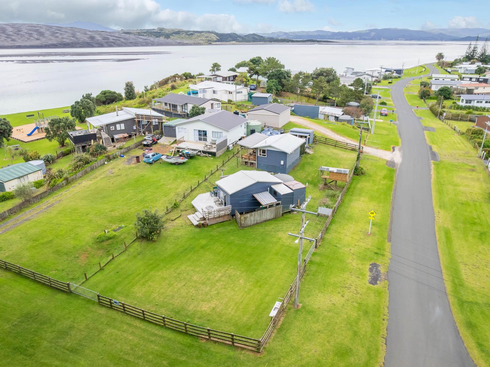 27 Lawton Drive, Aotea Harbour