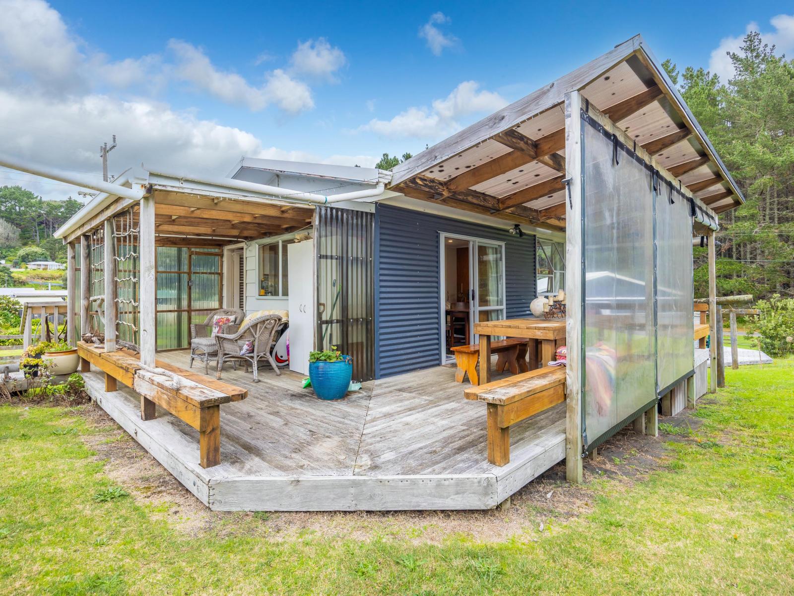 27 Lawton Drive, Aotea Harbour