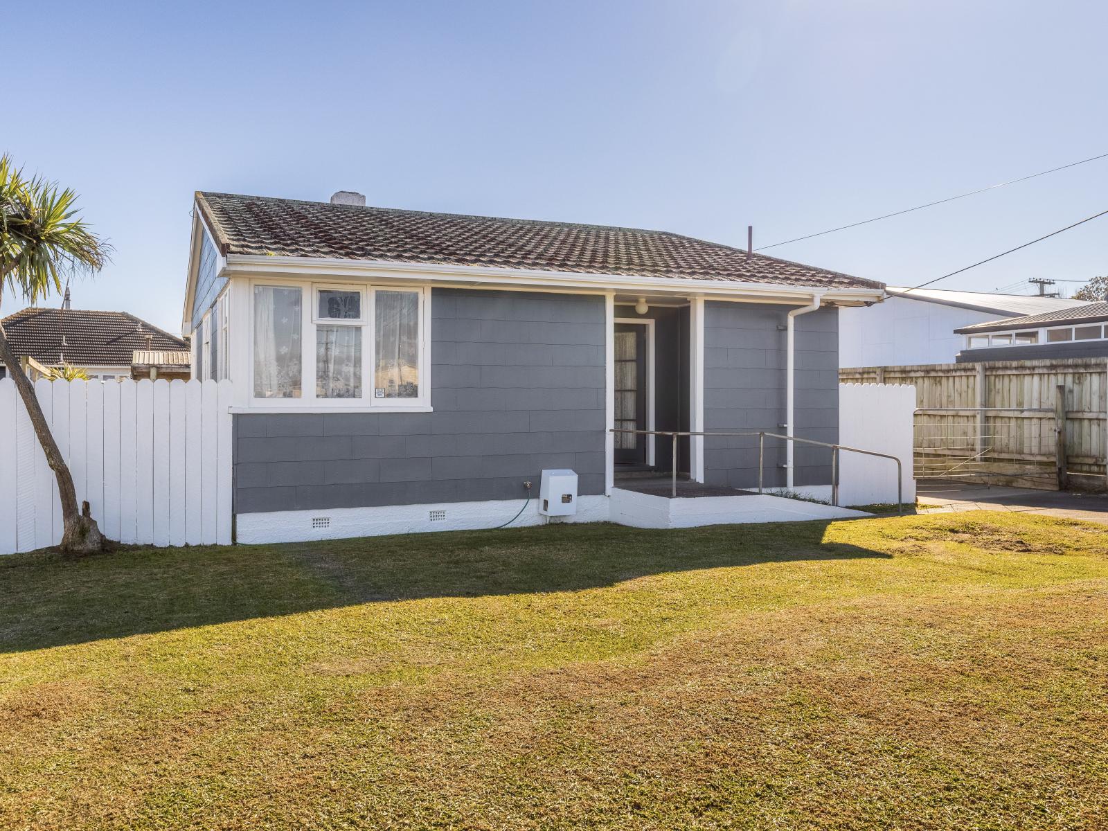 152 Puriri Street, Castlecliff