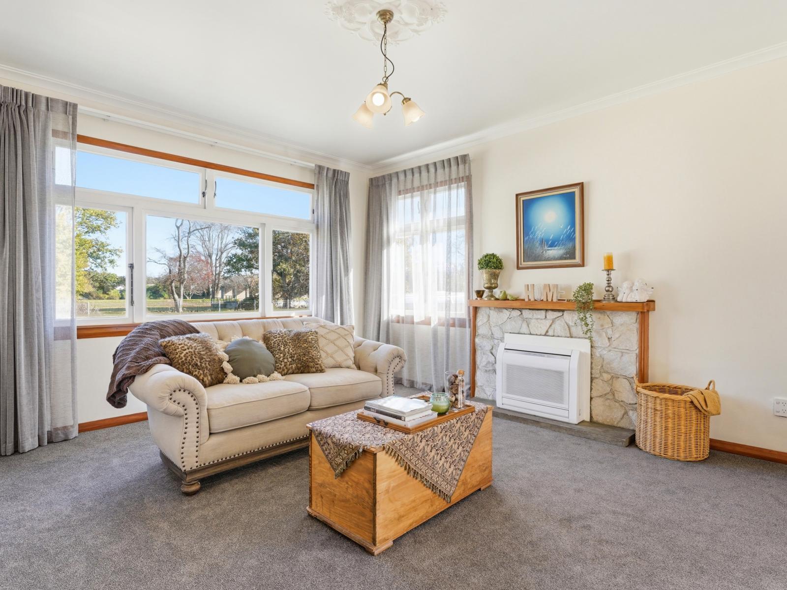 109 Anzac Parade, Whanganui East