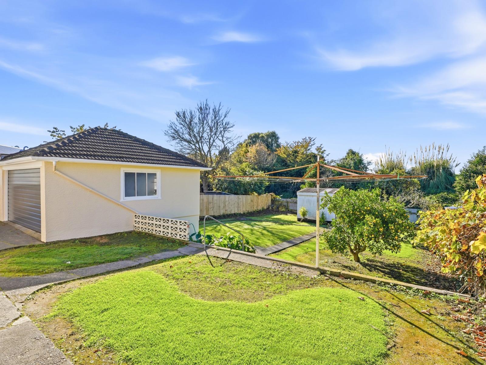 109 Anzac Parade, Whanganui East