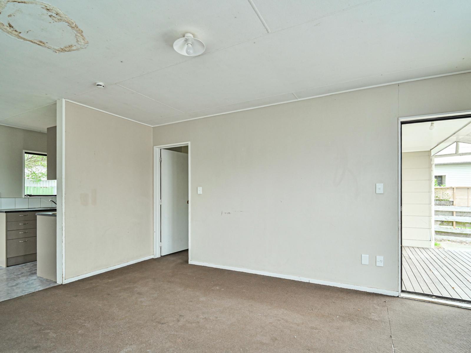 913F Nelson Street North, Mahora