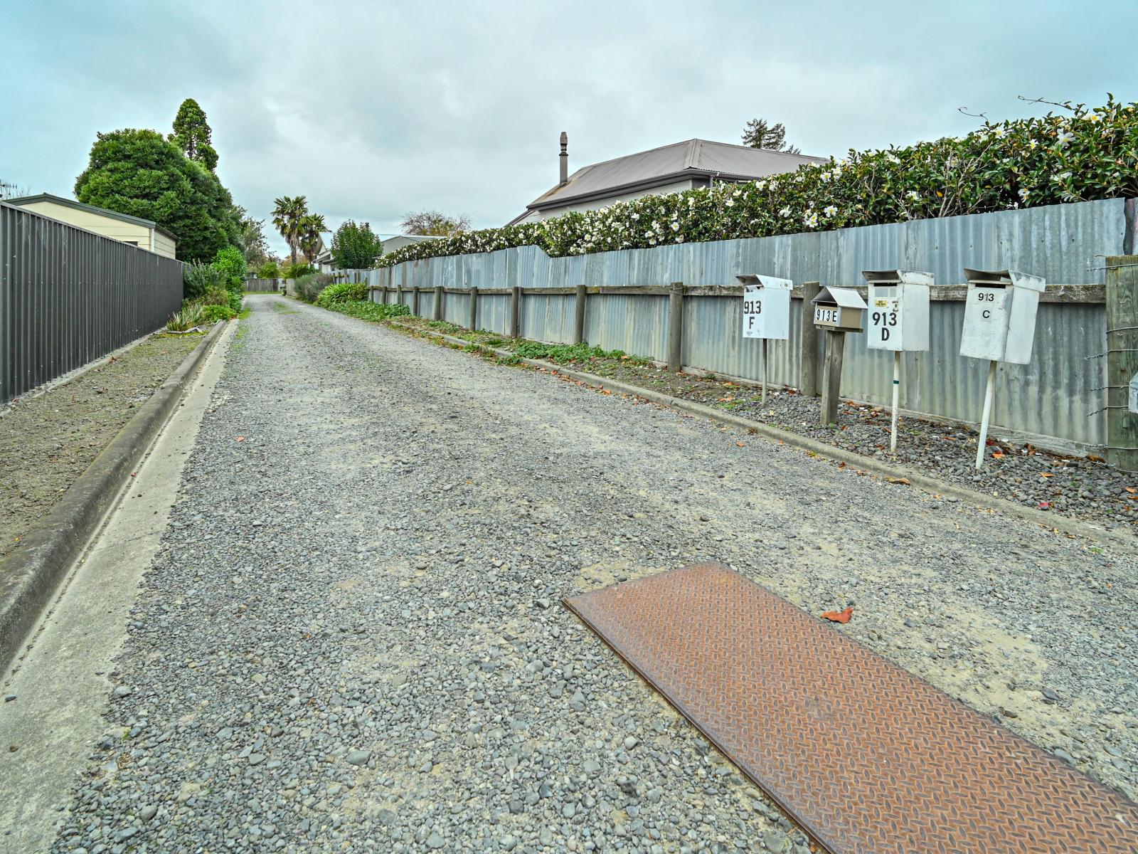 913F Nelson Street North, Mahora