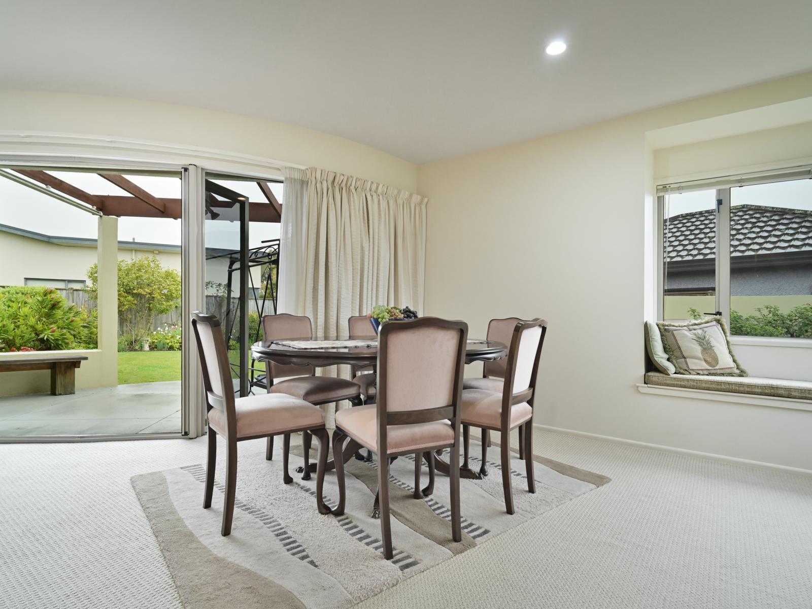 8 Saint Hill Rise, Havelock North