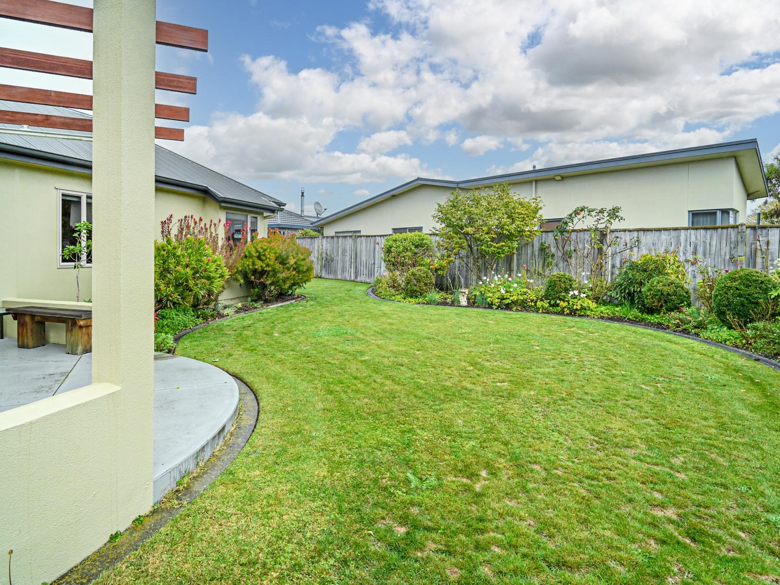 8 Saint Hill Rise, Havelock North