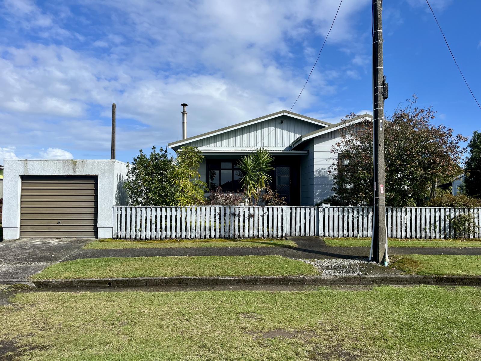 14 Queen Street, Westport