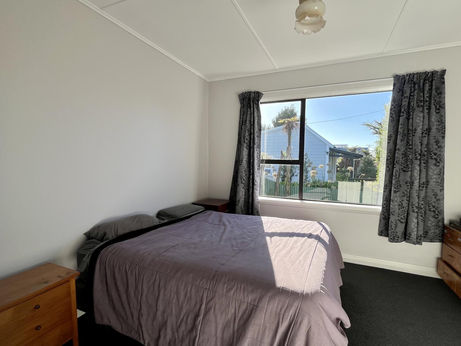 14 Queen Street, Westport