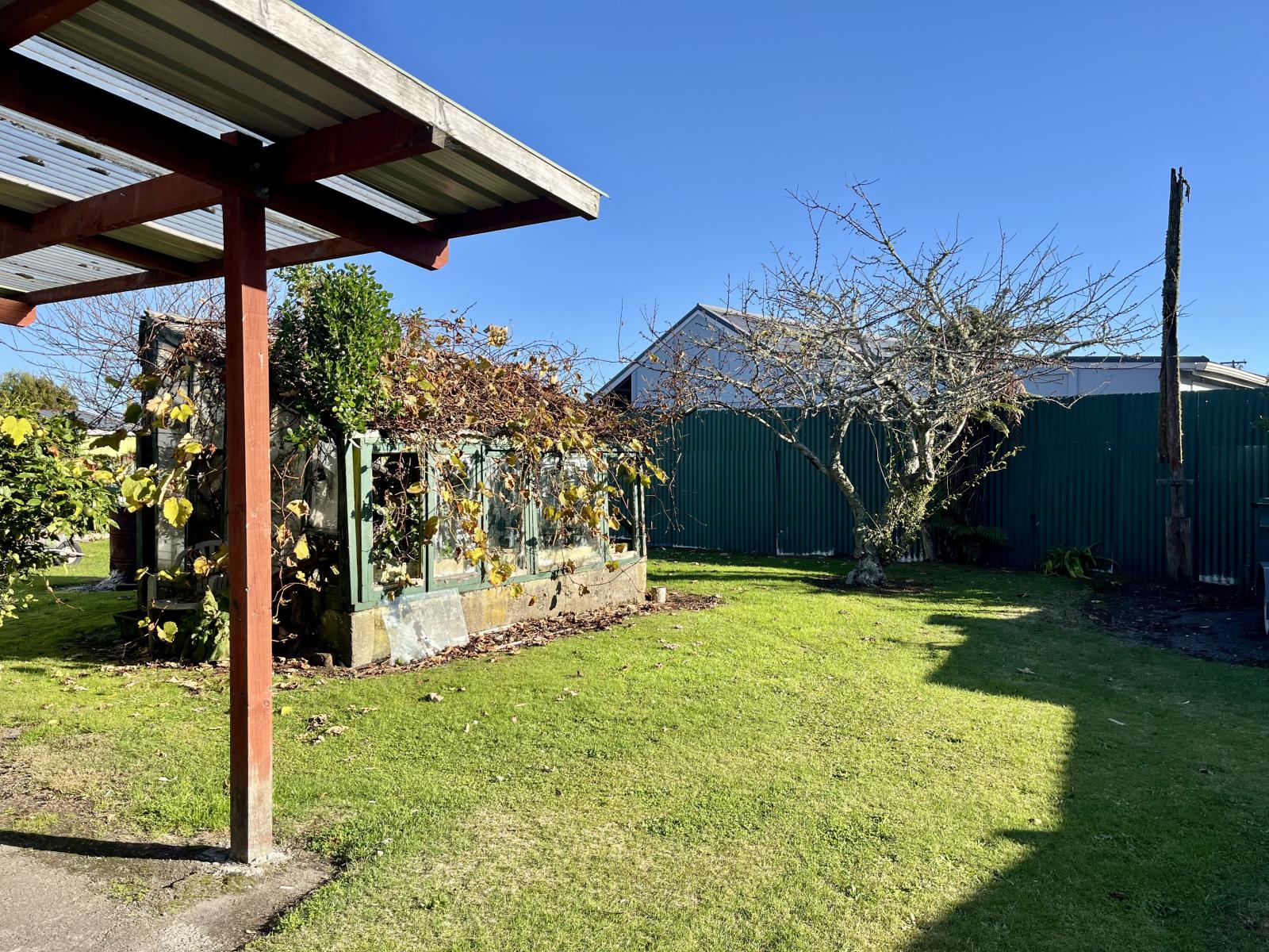 14 Queen Street, Westport