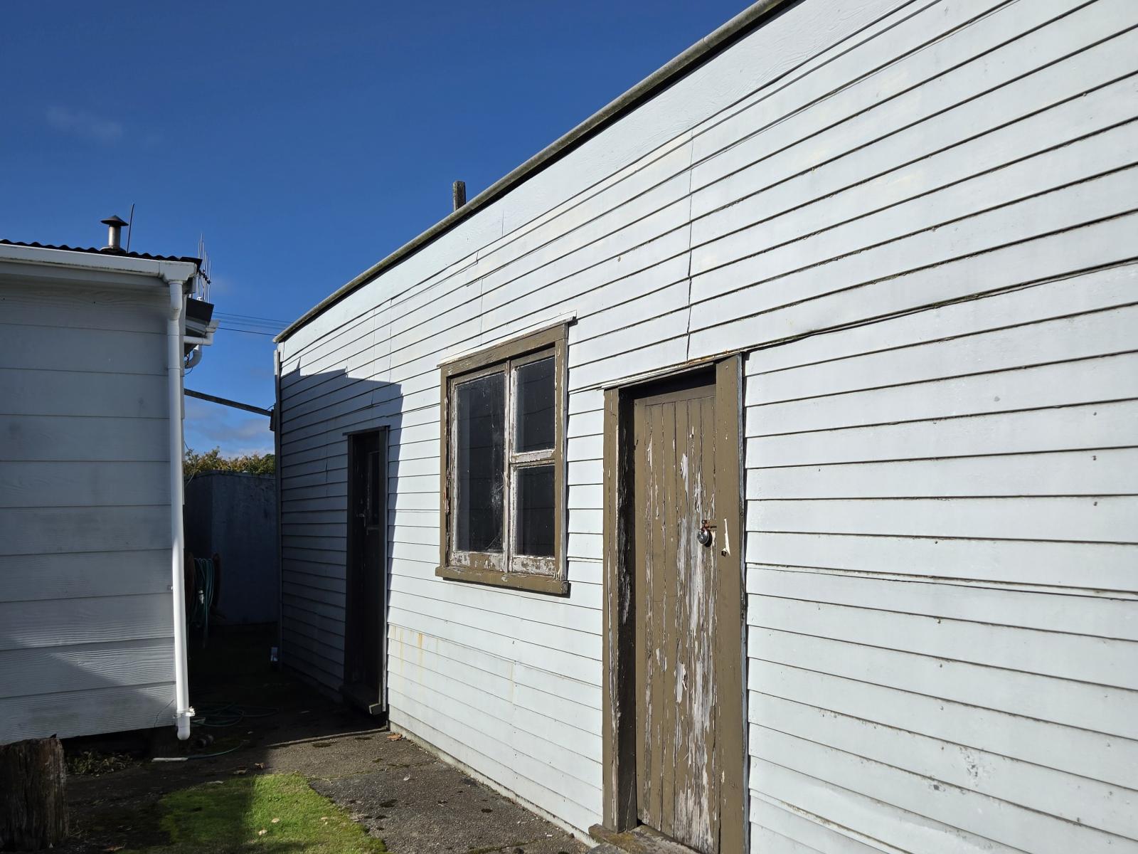 14 Queen Street, Westport
