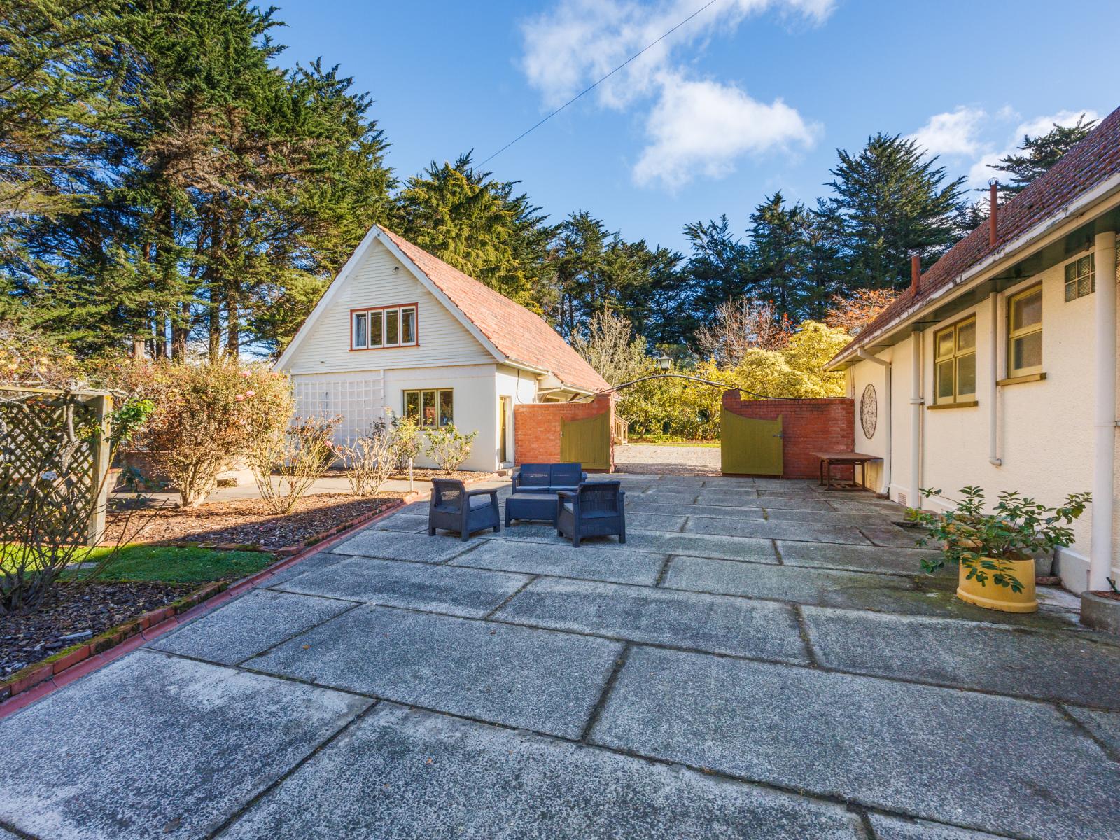 768 Mount Stewart Halcombe Road, Halcombe