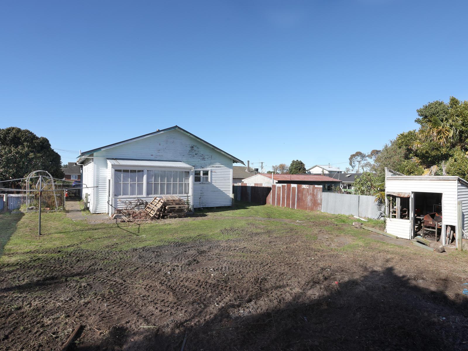 42 Stewart Street, Marton