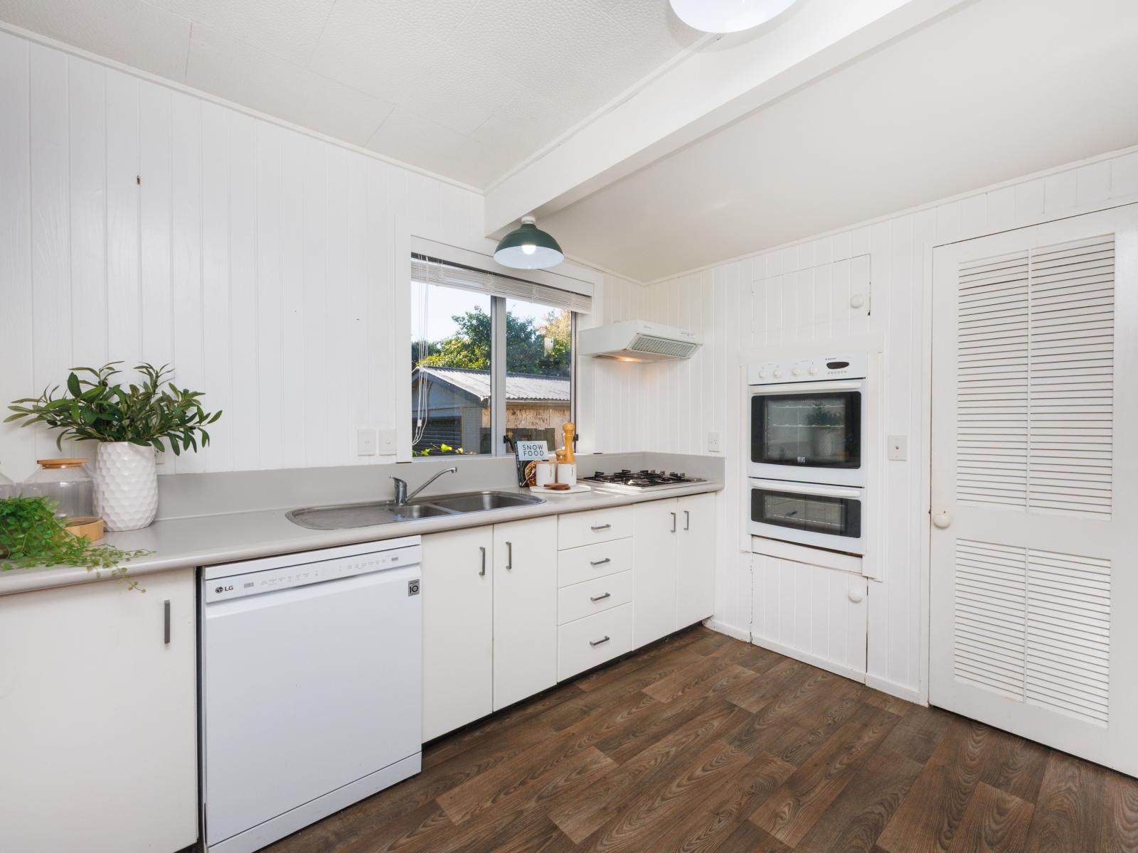 8 Norwich Place, Awapuni