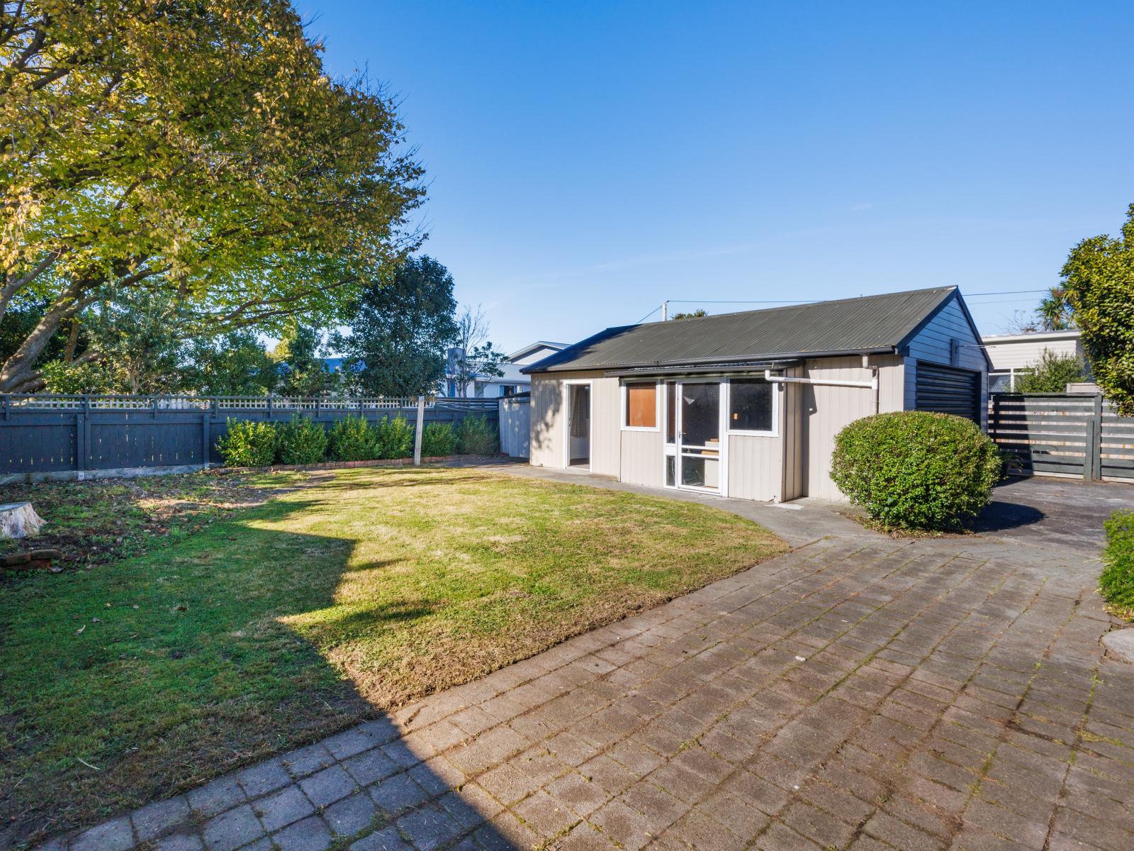 8 Norwich Place, Awapuni