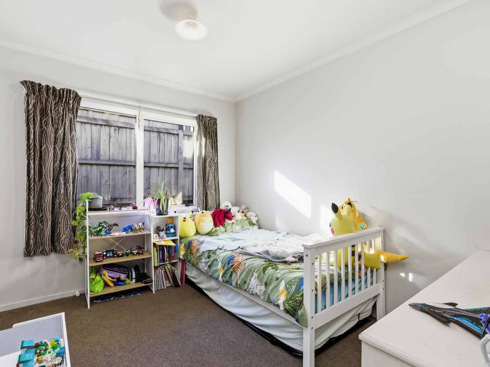 186 / 186a Ballintoy Park Drive, Welcome Bay